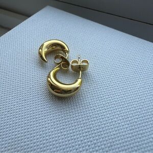 Gorjana 18k Gold plated hoop earrings